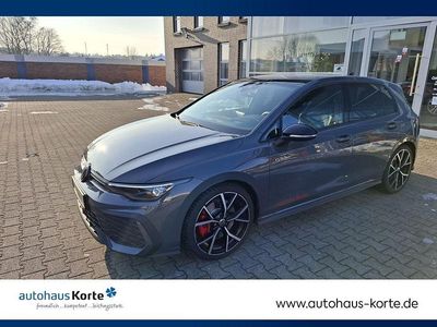Grau Gebraucht 2025 VW Golf VIII GTI Limousine | 43.900 € (Teuer)