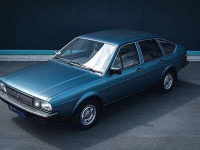 Brugt VW Passat 90 HK (66 kW) 1984 Blå Sedan