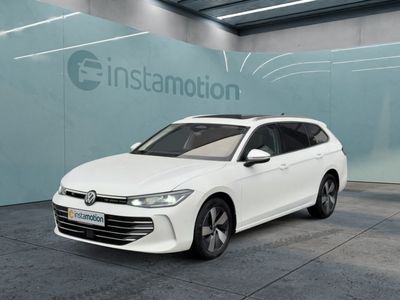Weiß Gebraucht 2024 VW Passat Elegance Kombi | 43.900 € (Etwas zu teuer)