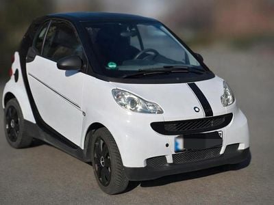 Gebraucht Smart ForTwo Coupé 61 PS (44 kW) 2009 Weiß Coupé