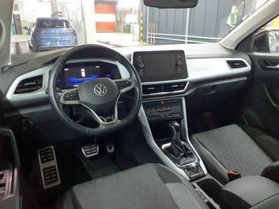 Gebraucht VW T-Roc Goal 150 PS (110 kW) 2025 Petroleum blue metallic SUV