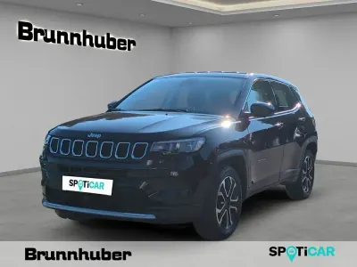 Gebraucht Jeep Compass Altitude 131 PS (96 kW) 2024 Schwarz SUV