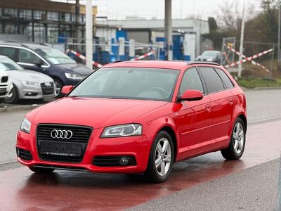 Rot Gebraucht 2011 Audi A3 S-Line Limousine | 9.590 € (Teuer)