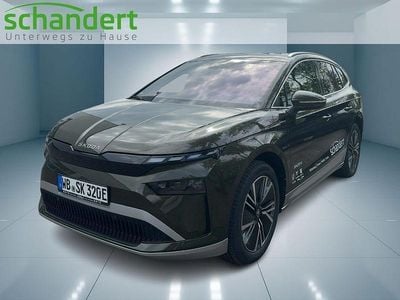 Olibogrün metallic Gebraucht 2025 Skoda Enyaq iV Loft SUV | 41.330 € (Guter Preis)