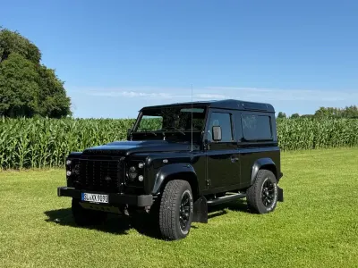 Gebraucht Land Rover Defender 122 PS (89 kW) 2015 Schwarz SUV