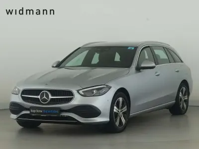 Gebraucht Mercedes C300e Avantgarde 313 PS (230 kW) 2023 Hightechsilber metallic Kombi