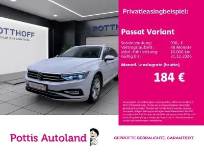Gebraucht VW Passat Elegance 150 PS (110 kW) 2023 Gletscherweiß metallic Kombi
