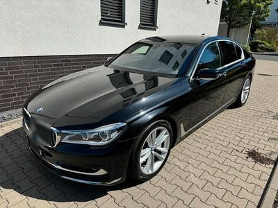 BMW 750