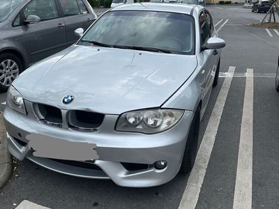 gebraucht BMW 116 i Silber Oakley Edition