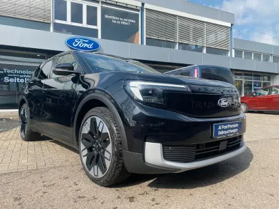 Używany Ford Explorer Premium 250 kW (340 KM) 2025 Czarny SUV