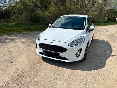Begagnad Ford Fiesta Cool & Connect 86 HK (63 kW) 2018 Vit Halvkombi