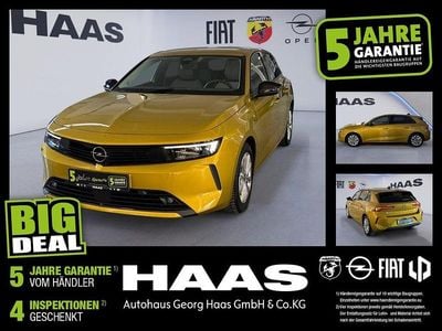Gebraucht Opel Astra Enjoy 110 PS (80 kW) 2023 Lackierung amber yellow/typ au Limousine