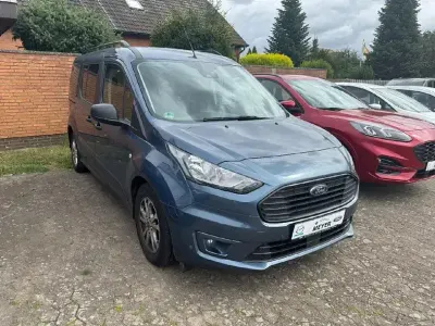 Gebraucht Ford Tourneo 120 PS (88 kW) 2020 Blau Van / Kleinbus
