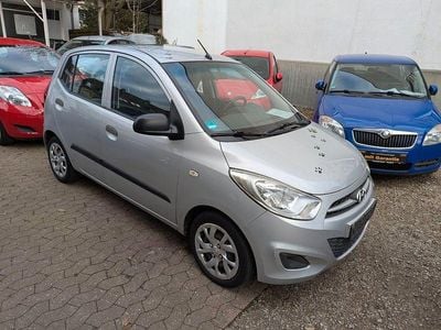 Silber Gebraucht 2011 Hyundai i10 Classic Kleinwagen | 3.950 € (Fairer Preis)