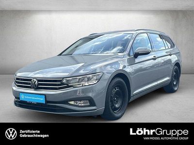 Gebraucht VW Passat Conceptline 150 PS (110 kW) 2023 Mondsteingrau Kombi