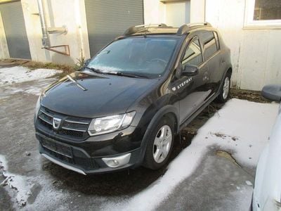 Gebraucht Dacia Sandero Stepway Ambiance 90 PS (66 kW) 2014 Schwarz Limousine