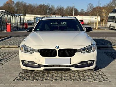 Gebraucht BMW 320 Sport Line 184 PS (135 kW) 2014 Weiß Kombi