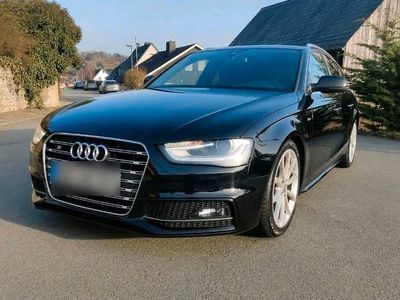Gebraucht Audi A4 S-Line 177 PS (130 kW) 2014 Schwarz Kombi