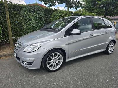 Mercedes B150