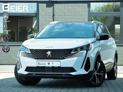 Weiß Gebraucht 2023 Peugeot 5008 GT Van / Kleinbus | 30.980 € (Fairer Preis)