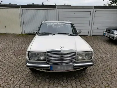 Gebraucht Mercedes 230 1983 Weiß Kombi