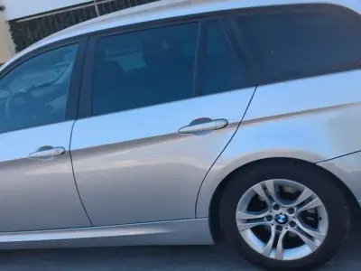 Gebraucht BMW 318 143 PS (105 kW) 2009 Silber Kombi