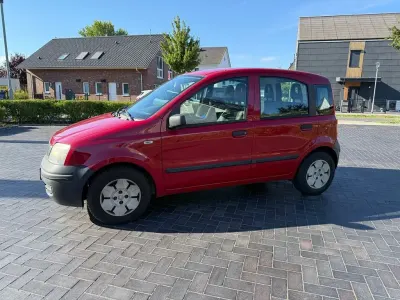 Gebraucht Fiat Panda 54 PS (39 kW) 2009 Rot Kleinwagen