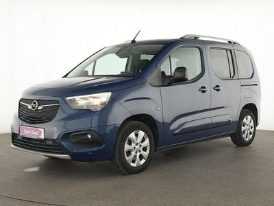 Gebraucht Opel Combo Life Ultimate 131 PS (96 kW) 2023 Ozean blau Van / Kleinbus