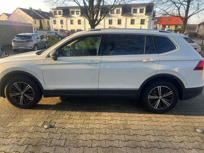 Gebraucht VW Tiguan Allspace United 190 PS (139 kW) 2020 Weiß SUV