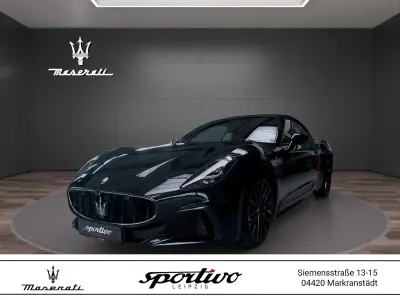 Gebraucht Maserati GranCabrio 549 PS (403 kW) 2024 Schwarz Cabrio