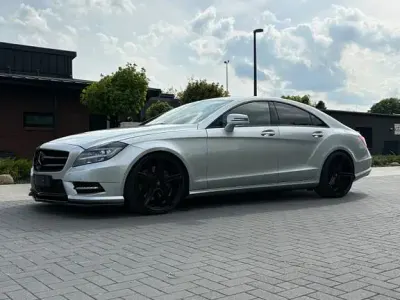 Używany Mercedes CLS350 265 KM (194 kW) 2012 Srebrny Sedan/Limuzyna