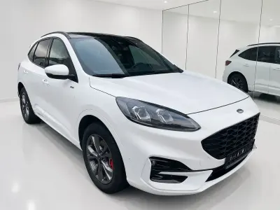 Gebraucht Ford Kuga ST-Line X 224 PS (164 kW) 2021 Weiß SUV