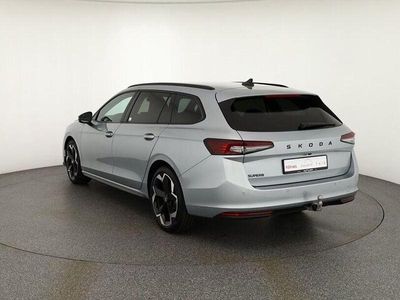 Nuova Skoda Superb SportLine 204 CV (150 kW) 2025 Argento Station wagon