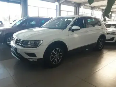 Gebraucht VW Tiguan Comfortline 150 PS (110 kW) 2017 Weiß SUV