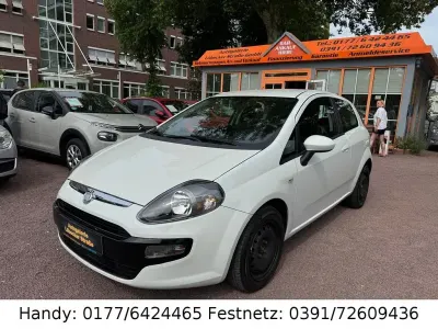 Gebraucht Fiat Punto 69 PS (50 kW) 2011 Weiß Kleinwagen