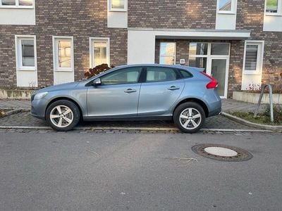 Gebraucht Volvo V40 150 PS (110 kW) 2018 Blau Kombi
