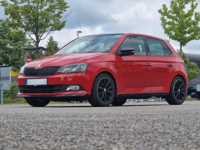 Gebraucht Skoda Fabia Monte Carlo 90 PS (66 kW) 2016 Rot Limousine