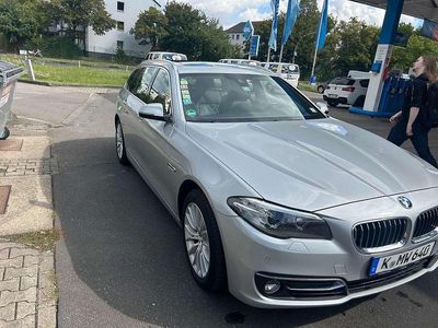 BMW 525