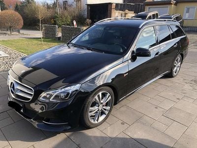 Mercedes E200