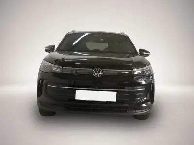 Gebraucht VW Tiguan Goal 150 PS (110 kW) 2025 Grenadillschwarz metallic SUV