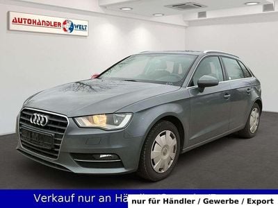 Grau Gebraucht 2013 Audi A3 Ambiente Limousine | 7.999 € (Guter Preis)