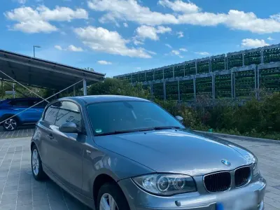 Gebraucht BMW 118 143 PS (105 kW) 2008 Grau Kleinwagen