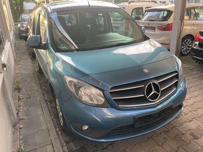 Mercedes Citan 111
