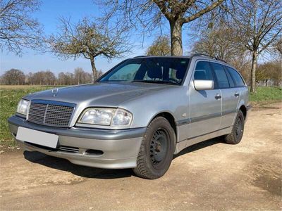 Mercedes C180