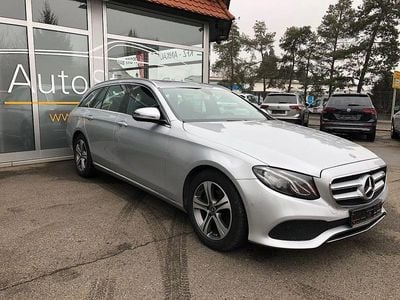Silber Gebraucht 2018 Mercedes E200 Avantgarde Limousine | 25.990 € (Fairer Preis)