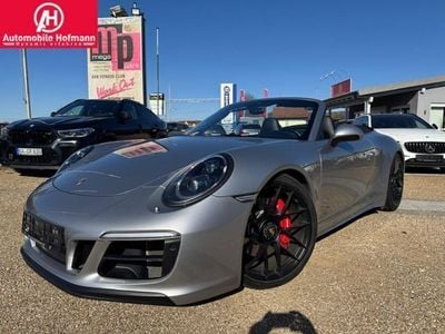 Porsche 911 Carrera 4 GTS