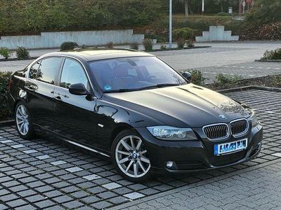 Gebraucht BMW 325 Performance 204 PS (150 kW) 2010 Schwarz Limousine