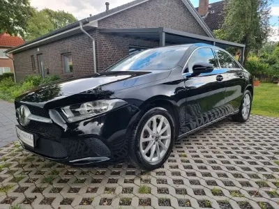 Gebraucht Mercedes A250 Progressive 218 PS (160 kW) 2022 Schwarz Limousine