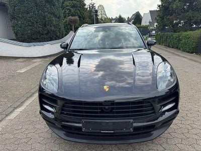 Second-hand Porsche Macan 245 CP (180 kW) 2019 Negru SUV
