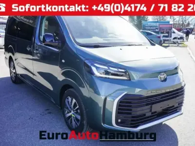 Neu Toyota Proace Verso Business Edition 177 PS (130 kW) 2026 Green khaki metallic (edu) Kombi